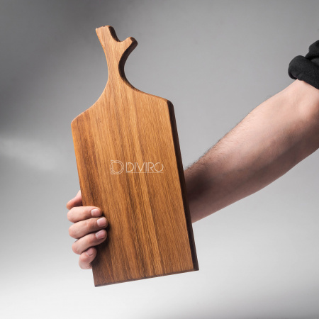 Фигурная разделочная доска «Росток» из дуба, 35×15 см от мастерской DIVIRO